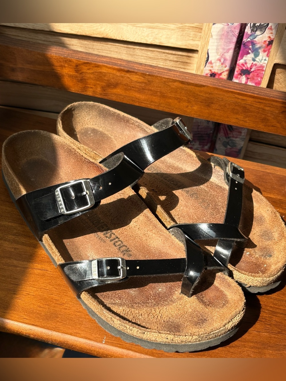 Birkenstock Mayari 42 Toe Loop Patent Black Sandals